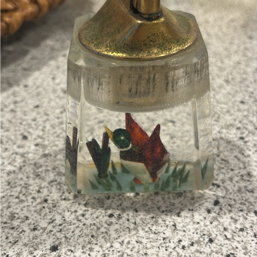 Vintage MCM Lucite Lighter!